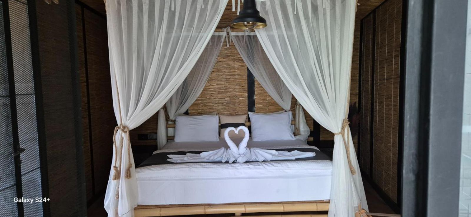 Hotel The D 4*